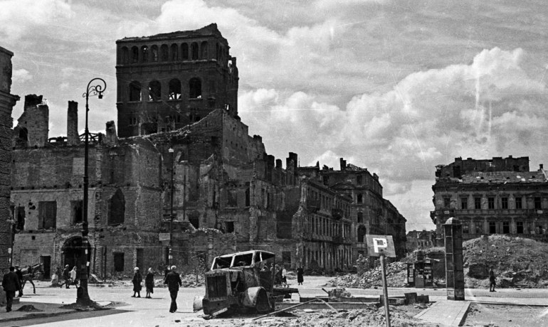 Сталинград 1945